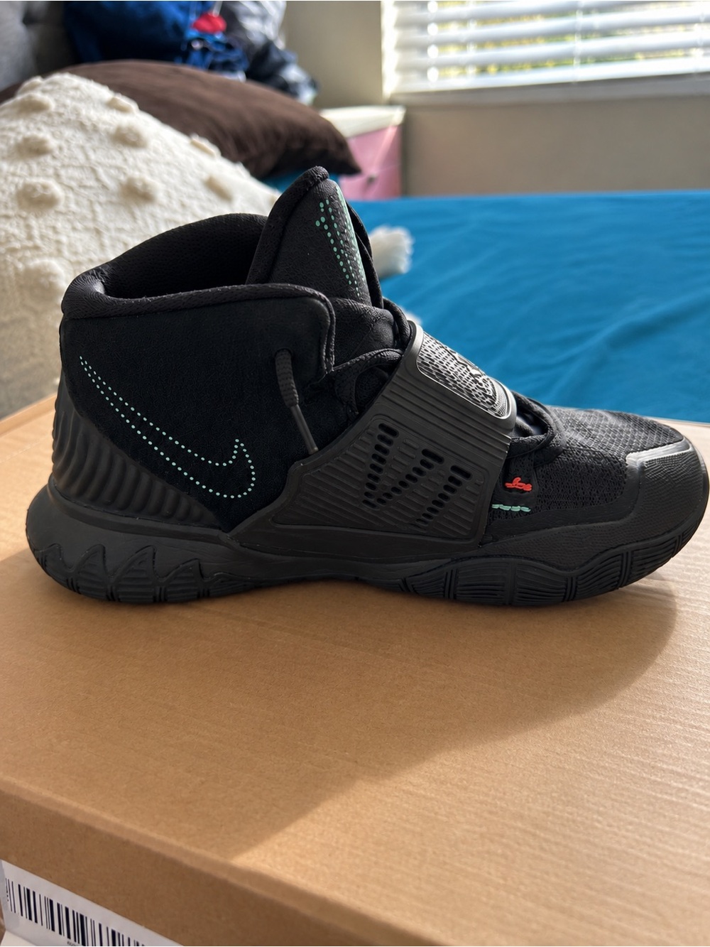 Nike Kids Black High-Top Sneakers with Mint Stitching